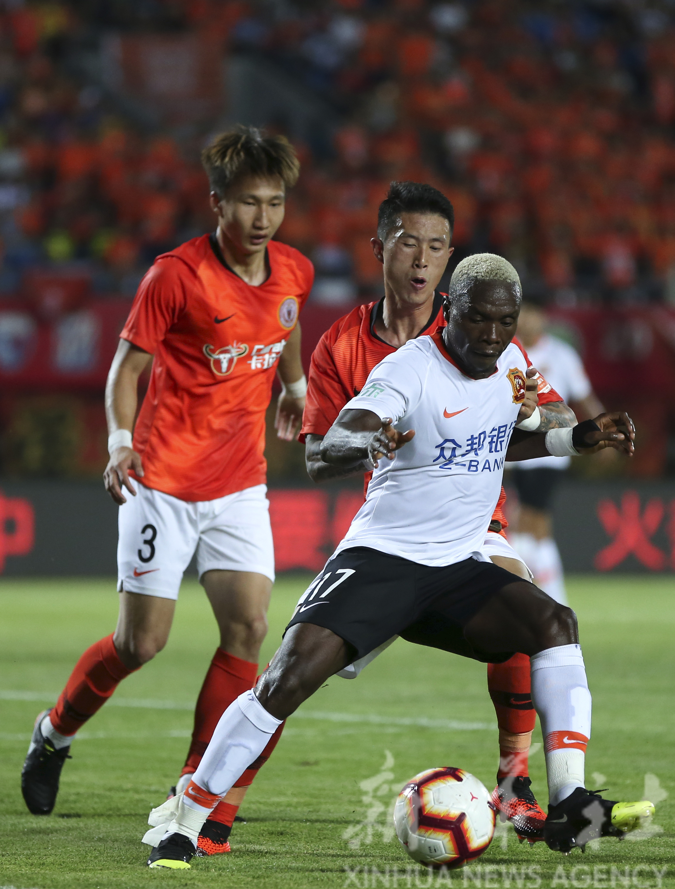 官方网站-武汉卓尔俱乐部全队发力，赢下关键比赛的简单介绍