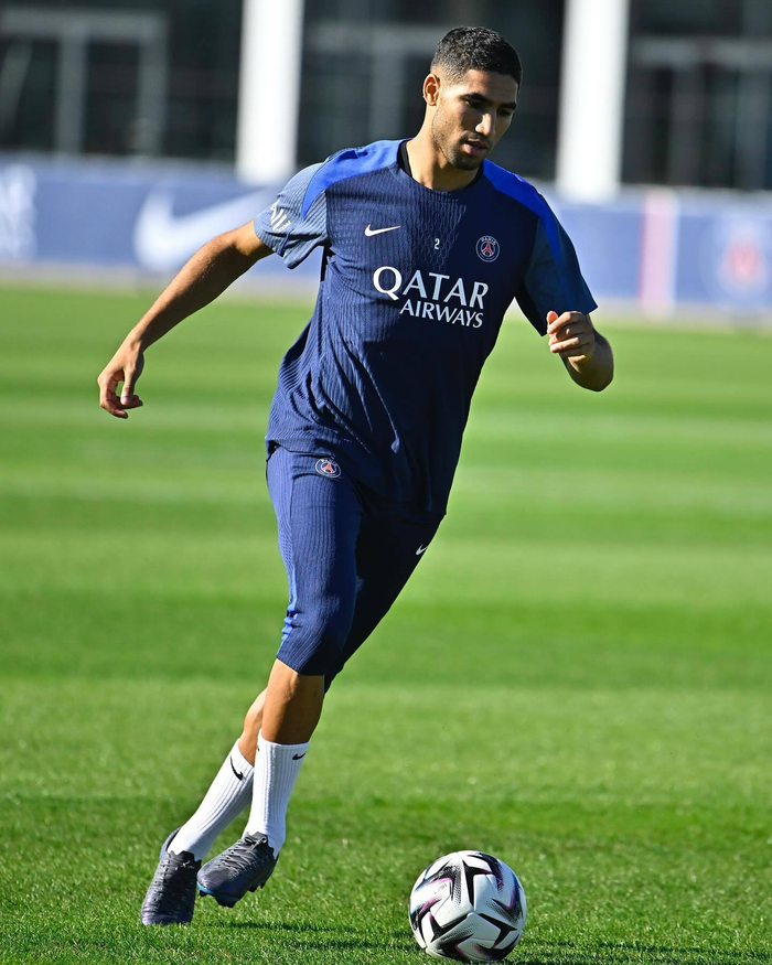 巴黎圣日耳曼力压对手，晋级无忧的简单介绍