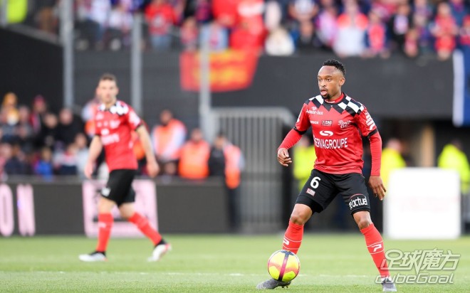 C7娱乐-包含亚眠迎战甘冈，力争在法甲积分榜上有所突破的词条