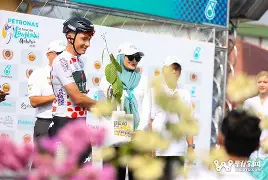 中国官网-黑贝维奇梅开二度阿尔巴助攻基尔马恩制胜的简单介绍